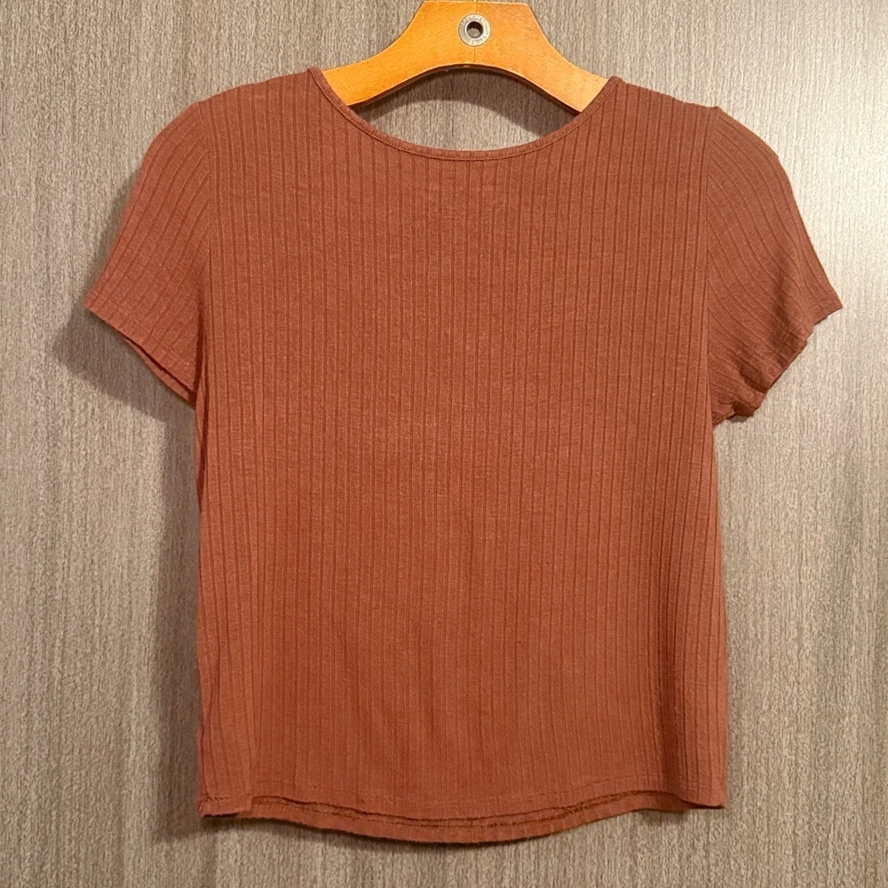 American Eagle Outfitters Women's Ribbed Buttoned Blouse Size Small EUC - Picture 2 of 8